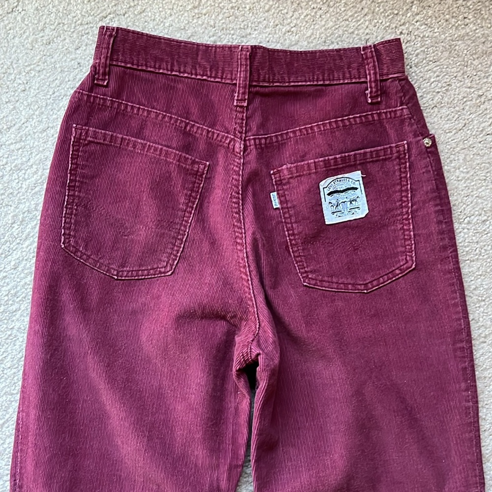 HP 🎉 Vintage Levi’s berry high waist cords size 7 approx - Picture 12 of 12